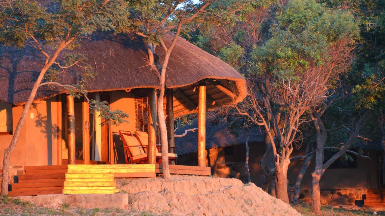 Zangarna Game Lodge - Chalets